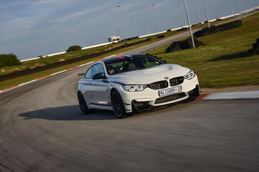  BMW M4 Coupe DTM Champion Edition 2017 года  (ZA) (фото 35 из 40)